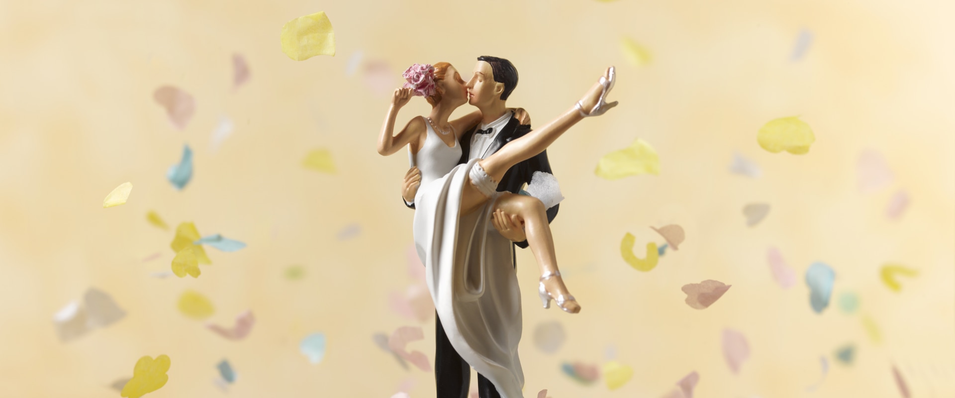 Who to advise when you get married?